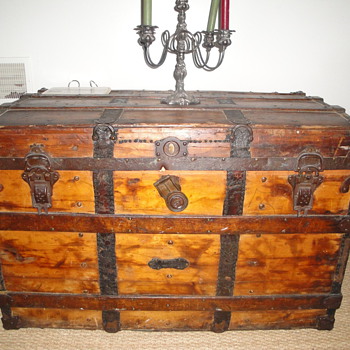 Non's Attic - Furniture