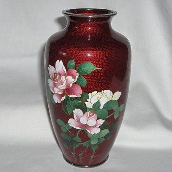 Fine Vintage Japanese Red Cloisonne Enamel Roses Vase - Asian