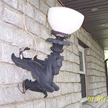mobil flying horse light(looking for globe 5"base about 24"long used as light on the outside of building.they are from the 60s  - Petroliana