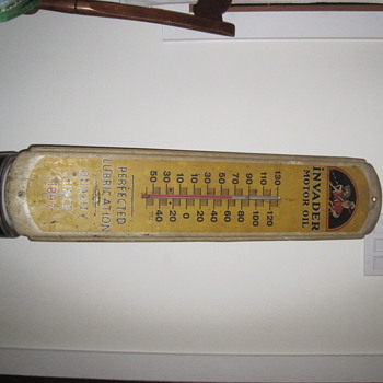 Invader oil 
