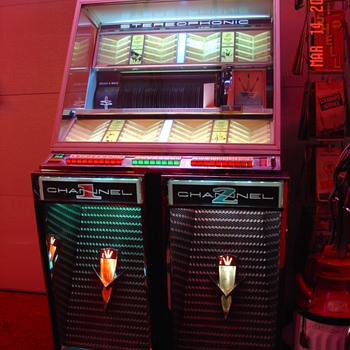 Excellent Playing Coin Operated 1959 Seeburg Jukebox 222