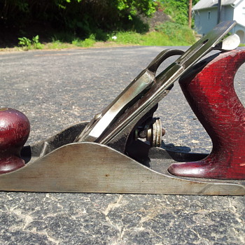 Long plane...looks alot like a Stanley no.2...but is it? help please!