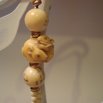 Ivory or Faux Ivory Vintage Necklace w/ Gold - Costume Jewelry