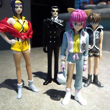 Unknown Japanese Figures - Toys