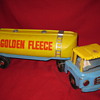 BOOMAROO GOLDEN FLEECE PETROL TANKER.