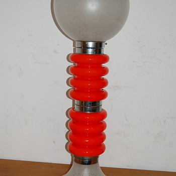 floor Lamp 1970 Italian Design . Some Idea ? - Lamps