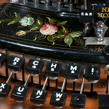 Crandall - New Model typewriter from 1886 - Office