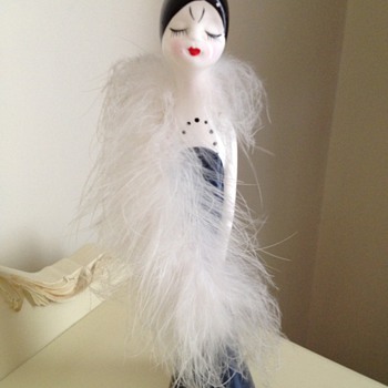 1920's inspired ceramic figurine - Art Pottery