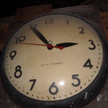1960 Seth Thomas Industrial School/Wall Clock - Clocks