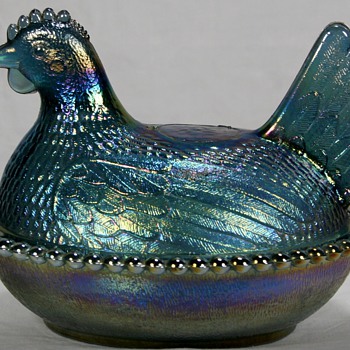 Canival Glass Hen Candy Dish 