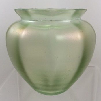 Loetz Olympia, PN II-75, ca. 1900 - Pure and Simple - Art Glass