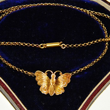Antique Georgian Etched Butterfly Lady/Childs 9ct 9k Rose Gold Necklace England - Fine Jewelry