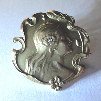 Art Nouveau Vermeil Brooch - Art Nouveau