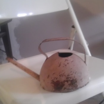 Vintage Tea Pot - Kitchen