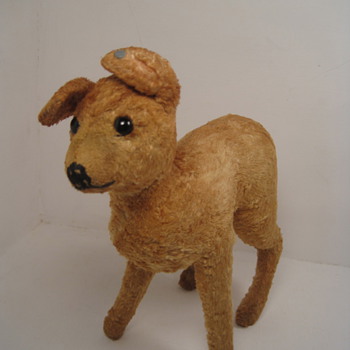 Fawning Over This Early Silk Plush Steiff Baby Christmas Deer!
