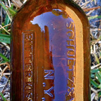 ===Saratoga Type Bottle===