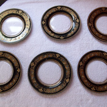ANTIQUE LOVELY & HIGHLY EMBELLISHED PLATES - Glassware