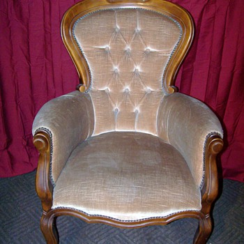 Would this be considered a Victorian chair and any idea of its age?