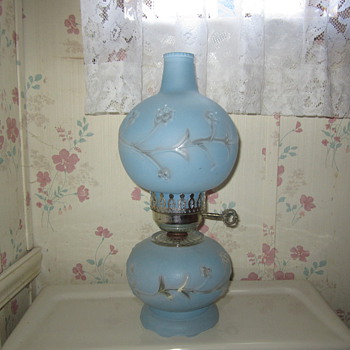 Blue lamp and know nothing about it