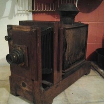 Very old wet camera