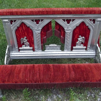 1930's ? Funeral home kneeler.