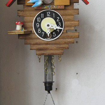 Vintage 1960's german mini pendulette.