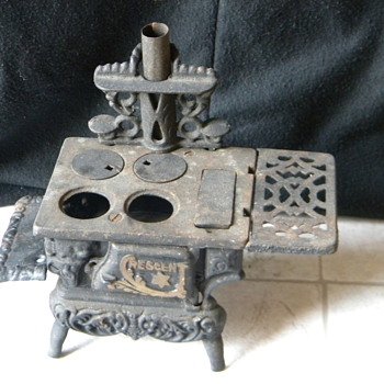 Small Cast Iron Stove
