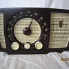 1955 Bakelite Brown Zenith Tube Table AM FM Radio Model Y723 