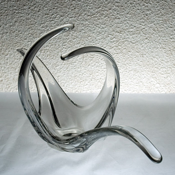 #22 Mid Century French Small Basket Bowl - Art Glass