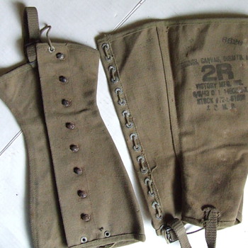 World War II military issue boot leggings - Military and Wartime