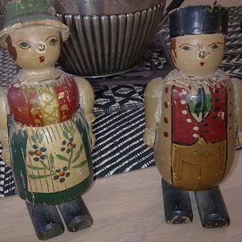 walking wooden dolls - Dolls