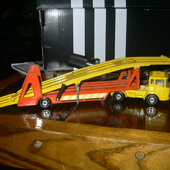 my cool old car transporter