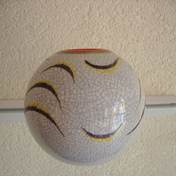 leen muller vase gouda 