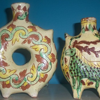 2 VINTAGE CLAY ART POTTERY VASES ITALY OR MEXICO? - Art Pottery
