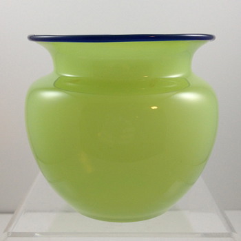 Loetz Tango glass vase, ca. 1920s - Art Glass