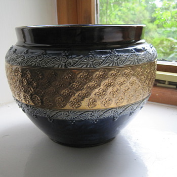 Royal Doulton Jardinere
