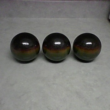 LARGE CERAMIC CHRISTMAS ORNAMENTS