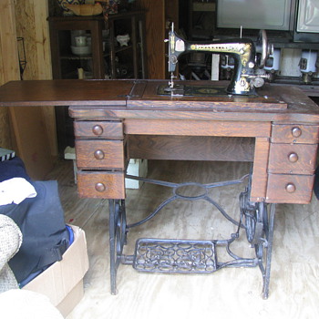 Treadle sewing machine & oil lamps
