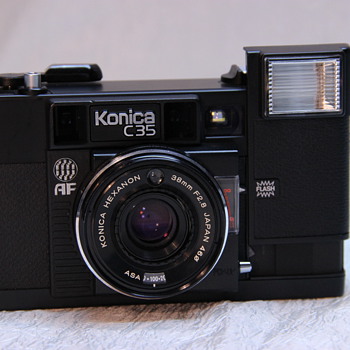 Konica C35 AF - Cameras