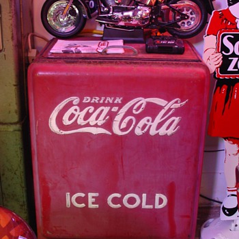 Junior Coca-Cola Cooler