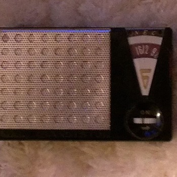 NEC NT 620 - Radios