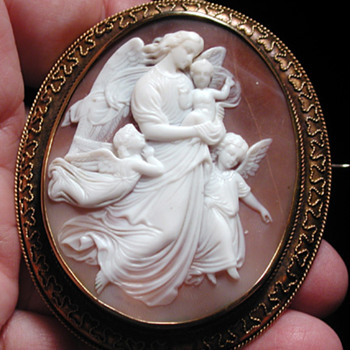One of my favorite cameos Jesus with angels - Victorian Era