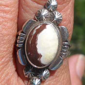 White Horse Magnesite Native American ring - Native American