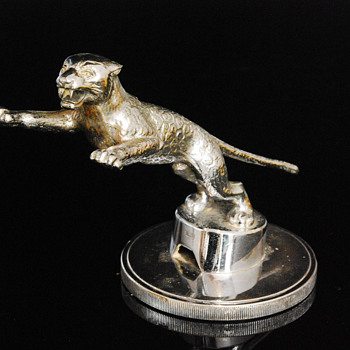 Rare Desmo Jaguar SS Car Mascot Mounted On Radiator Cap