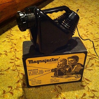 1960's Magnajector (magnifying projector)