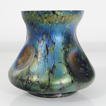Loetz or not? - Art Glass