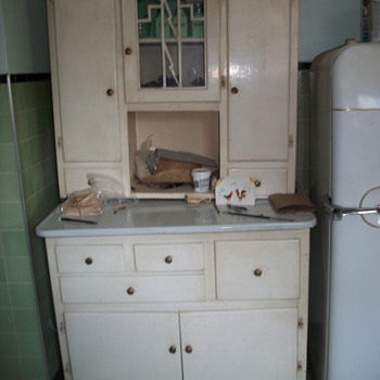 hoosier cabinet