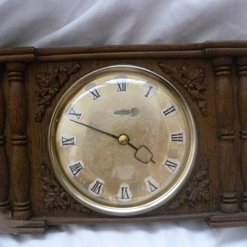 Vintage 1960's Scottish Westclox mantle clock. - Clocks