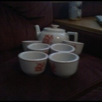inherited from my stepfather. - China and Dinnerware