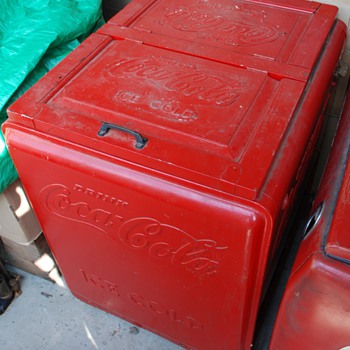 Vintage Coca Cola cooler